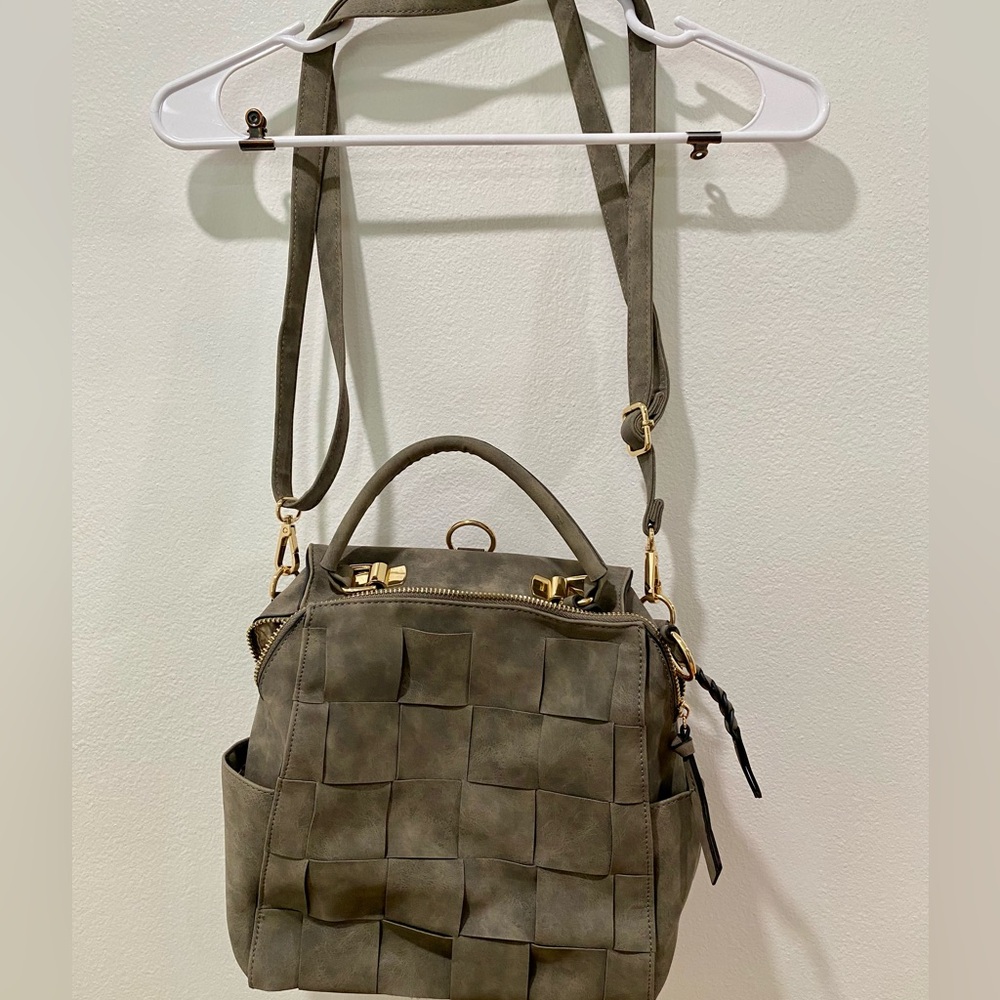 VR NYC Gray Women's Backpack/Messenger Bag